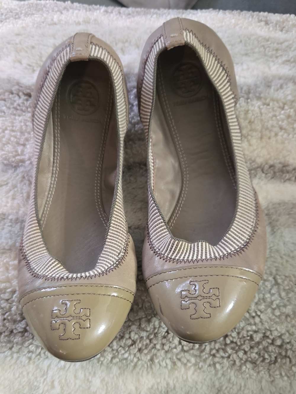Tory Burch Eddie Elastic Ballet Flat Beige